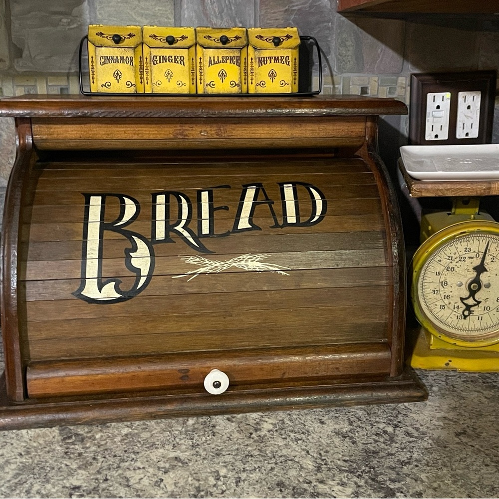 Wooden Roll-Top Bread Box with Bold Lettering